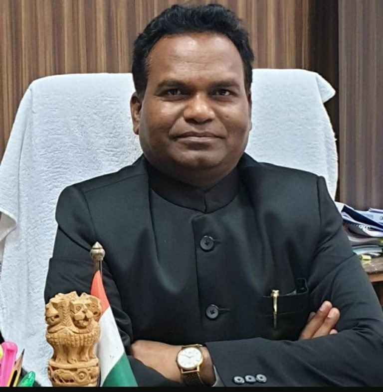 कलेक्टर पी.एस.एल्मा ने 89 धान उपार्जन केन्द्रों के लिए नियुक्त किए 87 नोडल अधिकारी