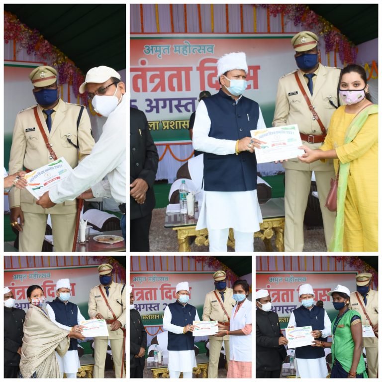 उत्कृष्ट कार्य करने वाले 50 कर्मचारी और 60 कोरोना वॉरियर्स हुए सम्मानित