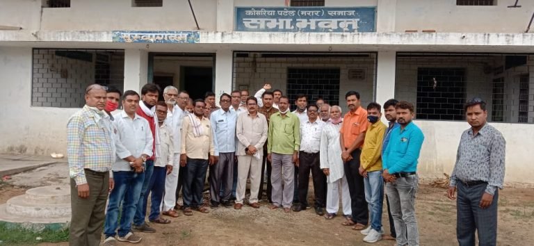 जिला कोसरिया मरार पटेल समाज के नवनिर्वाचित पदाधिकारियो के स्वागत समारोह में पहुंचे सांसद चुन्नी लाल साहू