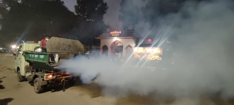 डेंगू से बचाव के लिए निगम ने कसी कमर,शहर में फॉगिंग का कार्य शुरू