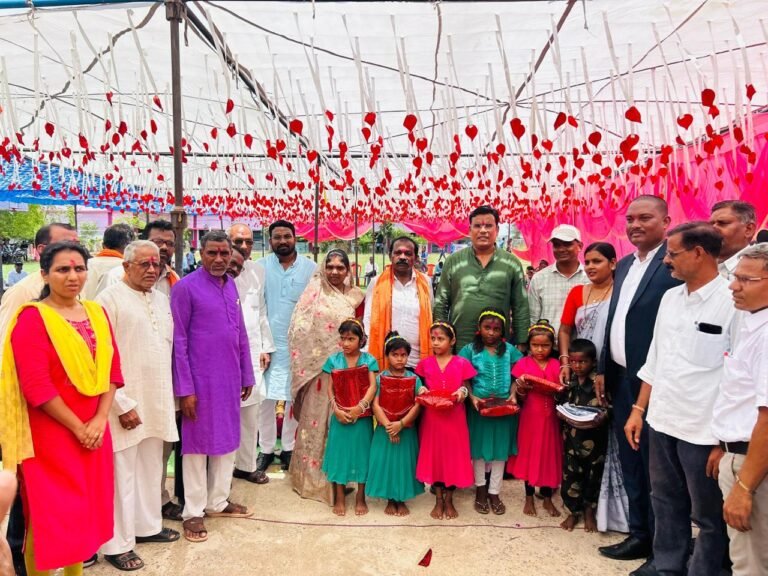 शिक्षा हमारे जीवन स्तर को सुधारती है और शिक्षा से ही हमारी पहचान बनती है – ओंकार साहू
