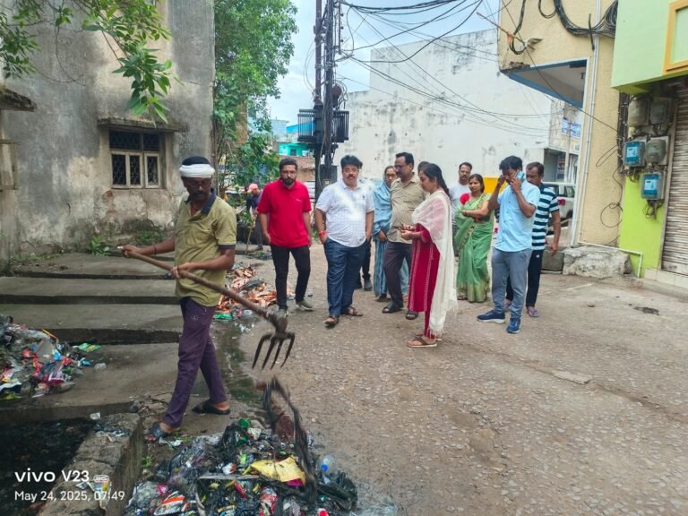 जागरूकता ही असली सफाई है: शहर को डिस्पोजल और झिल्ली से मुक्त करने की लड़ाई। महापौर रामू रोहरा