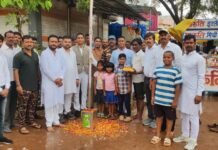 धमतरी में स्वतंत्रता दिवस पर कालिका चौक में हुआ ध्वजारोहण, शहीदों को किया नमन