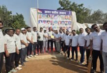 जिला प्रशासन और मीडिया के बीच सद्भावना क्रिकेट मैच