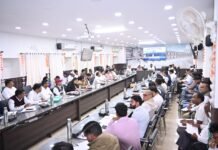 धान खरीदी और रबी तैयारी पर कलेक्टर का फोकस