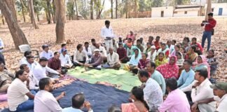 कलेक्टर ने कुकरेल, केरेगांव और सरईटोला में ग्रामीणों से किया सीधा संवाद