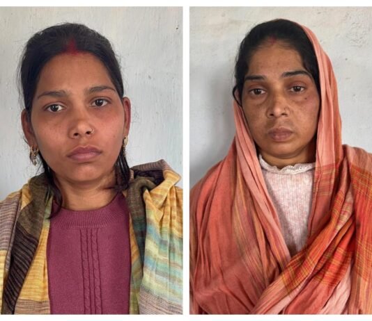 चेक पोस्ट बोराई पर बड़ी कार्रवाई: अंतर्राज्यीय बस से 35 किलो गांजा जब्त, दो महिला तस्कर गिरफ्तार