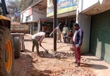 एमएस मेहता ब्रदर्स के सामने बॉम्बे गैराज लाइन से सी एंड.डी वेस्ट हटाया, चालानी कार्रवाई भी की गयी