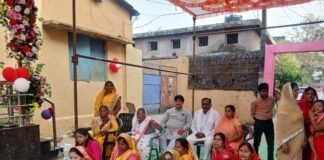 चैत्र नवरात्रि पर बनियापारा वार्ड में महादेव स्थापना, महापौर रामू रोहरा मुख्य अतिथि के रूप में हुए शामिल