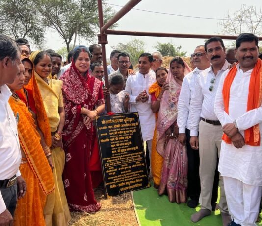 माँ कर्मा जयंती महोत्सव पर बिरेतरा में हुआ भव्य आयोजन, रंजना साहू के करकमलों से सम्पन्न हुआ कर्मा भवन का भूमिपूजन