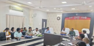 आत्मनिर्भरता दलहन मिशन के तहत धमतरी जिले का केन्द्रीय दल ने किया भ्रमण, चना फसल प्रदर्शन और बीज उत्पादन का लिया जायजा