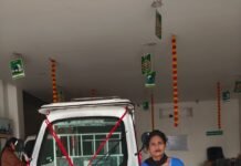 सायरा बानो बनीं आत्मनिर्भरता की मिसाल : दिव्यांगता के बावजूद ई-रिक्शा चलाकर कमा रहीं सम्मानजनक आजीविका