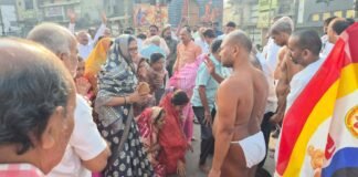 धमतरी में जैन मुनियों का हुआ मंगल प्रवेश,भाजपा प्रदेश उपाध्यक्ष रंजना साहू ने शामिल होकर लिया आशीर्वाद