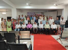 कुरूद में उद्यमिता जागरूकता कार्यक्रम, युवाओं को स्टार्टअप और स्वरोजगार की मिली जानकारी