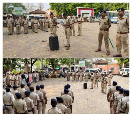 धमतरी पुलिस की सुदृढ़ सुरक्षा व्यवस्था के बीच रामनवमी शोभायात्रा शांतिपूर्ण, सुव्यवस्थित एवं पूर्णतः निर्विघ्न संपन्न
