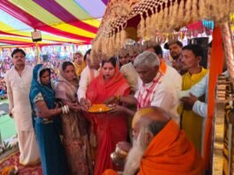 श्री विष्णु महायज्ञ एवं सत्संग में शामिल हुईं रंजना साहू, पूज्य गुरुदेव से लिए आशीर्वाद