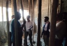 लाल बगीचा वार्ड में आंगनबाड़ी निर्माण पर लगी अस्थायी रोक, गुणवत्ता जांच के लिए टीम ने किया निरीक्षण