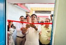 ग्राम झिरिया में कलार समाज भवन का लोकार्पण, विधायक ओंकार साहू ने हाथो