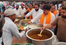 जनसेवा और धार्मिक आस्था के साथ उल्लासपूर्वक मनाया गया महापौर रामू रोहरा का जन्मदिन