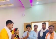 जन्मोत्सव एवं गृहप्रवेश कार्यक्रम में महापौर रामू रोहरा ने दी शुभकामनाएं