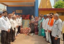 ग्राम लोहरसी में शेड निर्माण कार्य का भूमिपूजन संपन्न, रंजना साहू ने कहा कि यह निर्माण कार्य ग्रामीण विकास की दिशा में महत्वपूर्ण पहल