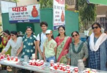 42–43 डिग्री की भीषण गर्मी में राहगीरों को मिली शीतल मठा की राहत