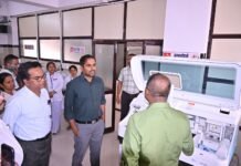 जिला अस्पताल में स्वास्थ्य सुविधाओं का विस्तार जारी: कलेक्टर अबिनाश मिश्रा ने किया निरीक्षण