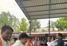 देमार में हर्षोल्लास के साथ मनाया गया शाला प्रवेश उत्सव, महापौर रामू रोहरा ने बच्चों का किया आत्मीय स्वागत