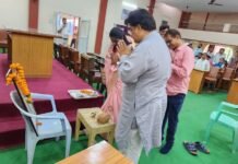 पीएम स्वनिधि योजना के अंतर्गत धमतरी में “स्वनिधि महोत्सव” का भव्य आयोजन, पथ विक्रेताओं को आत्मनिर्भर बनाने पर दिया गया जोर