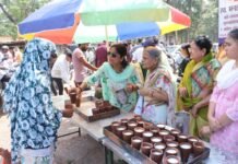 जया बेन दोशी की पुण्य स्मृति में 300 लीटर शीतल मठा सेवा, पक्षियों के लिए 300 सकोरों का वितरण