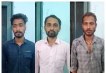 एम्बुलेंस चालक से दुर्व्यवहार और लाखों की क्षति पहुंचाने वाले तीनों आरोपियों पर धमतरी पुलिस ने की सख्त कार्यवाही