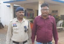 अप्रैल माह में गांजा बिक्री पर कार्यवाही के प्रकरण में एक और खुलासा,मामले में संलिप्त नगर सैनिक भी धमतरी पुलिस के गिरफ्त में