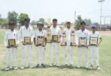धमतरी जिला क्रिकेट संघ के टी-20 टूर्नामेंट में ‘धमतरी रेड’ बनी चैंपियन, धमतरी ग्रीन उपविजेता