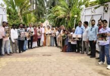 धमतरी में कांग्रेस का प्रदर्शन, राम मंदिर चढ़ावा मामले की जांच की मांग