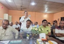 पुरानी कृषि उपज मंडी परिसर में प्रस्तावित एग्रोमॉल एवं हाईटेक थोक सब्जी मंडी के विकास पर हुई विस्तृत चर्चा पुरानी कृषि उपज मंडी परिसर में प्रस्तावित एग्रोमॉल एवं हाईटेक थोक सब्जी मंडी के विकास पर हुई विस्तृत चर्चा