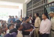 जनदर्शन में फूटा ‘आवास’ का गुस्सा, पात्र परिवारों ने लगाए भेदभाव के आरोप