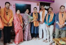 एल्डरमैनों ने सभापति कौशिल्या देवांगन से की सौजन्य भेंट, जताया आभार