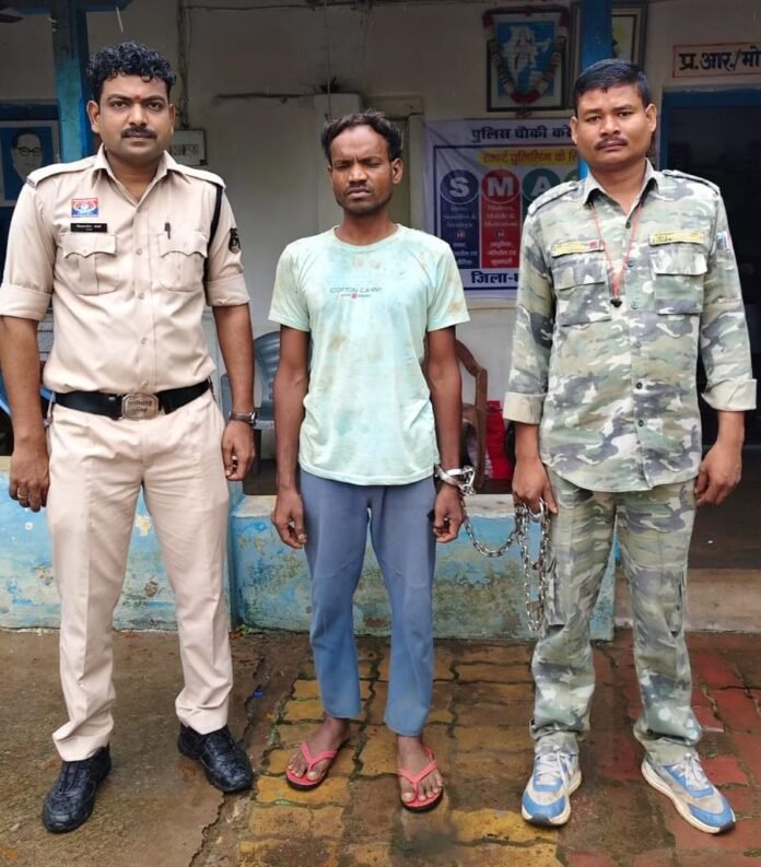 धमतरी में हथौड़ी से जानलेवा हमला करने वाले आरोपी को गिरफ्तार किया