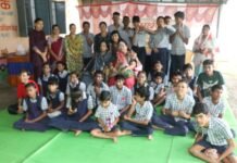 पांच विशेष बच्चों की यूनिफॉर्म के लिए सार्थक स्कूल को मिला सहयोग पांच विशेष बच्चों की यूनिफॉर्म के लिए सार्थक स्कूल को मिला सहयोग