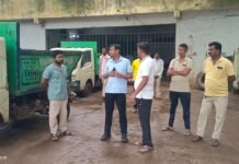 स्वास्थ्य विभाग के वर्कशॉप का आयुक्त एवं mic सदस्य ने किया निरीक्षण, खराब वाहनों की जल्द मरम्मत के निर्देश