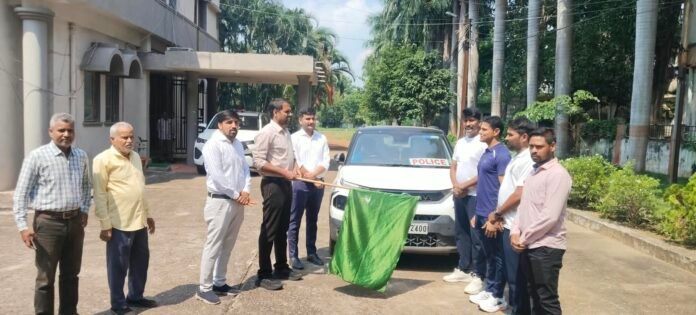 धमतरी के 17 खिलाड़ी राज्य स्तरीय योगासन चैंपियनशिप के लिए रवाना