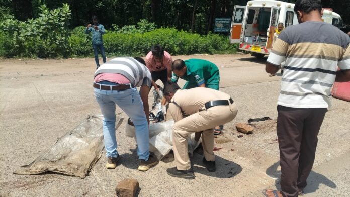 धमतरी नेशनल हाईवे-30 पर बस और बाइक की भिड़ंत का हादसा