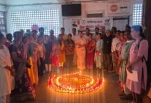 पीजी कॉलेज में सेवा संकल्प अभियान : 151 दीपों से जगमगा उठा परिसर पीजी कॉलेज में सेवा संकल्प अभियान