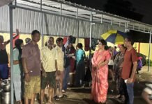 ग्राम कोलियारी में बाढ़ प्रभावित परिवारों से मिलीं सभापति मोनिका ऋषभ देवांगन, हरसंभव सहयोग का दिया भरोसा
