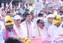 वोट बचाओ–देश बचाओ मार्च में शामिल हुए विधायक ओंकार साहू, चुनावी पारदर्शिता पर उठाई आवाज