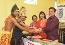 पं.राजेश शर्मा ने कहा— धर्म और विवेक के मार्ग पर चलकर बुराई पर विजय तथा विशेष बच्चों को अवसर देकर उनकी प्रतिभा निखारना ही सच्ची सेवा