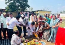 विधायक निधि से तेलीनसत्ती में सतनाम मंगल भवन का भूमिपूजन, सतनामी समाज की आस्था और सामाजिक एकता को मिलेगा संबल